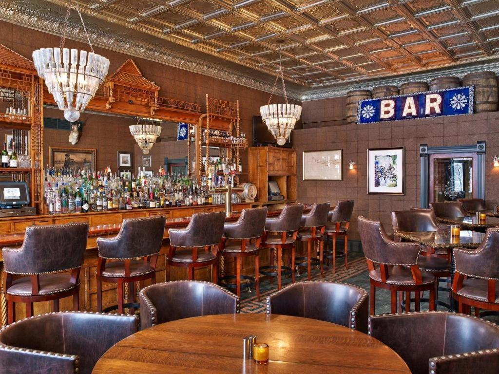 Hotel Jerome, An Auberge Resort Aspen Esterno foto