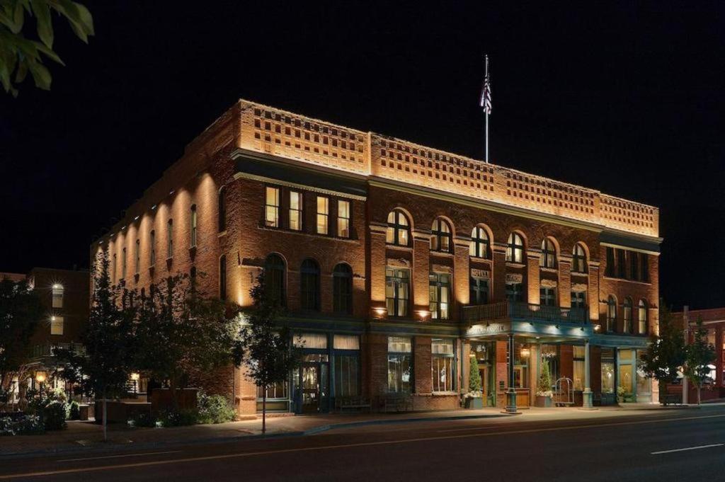Hotel Jerome, An Auberge Resort Aspen Esterno foto